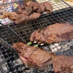 晴天のもと、肉！肉！にぐーーっ！の春まつり